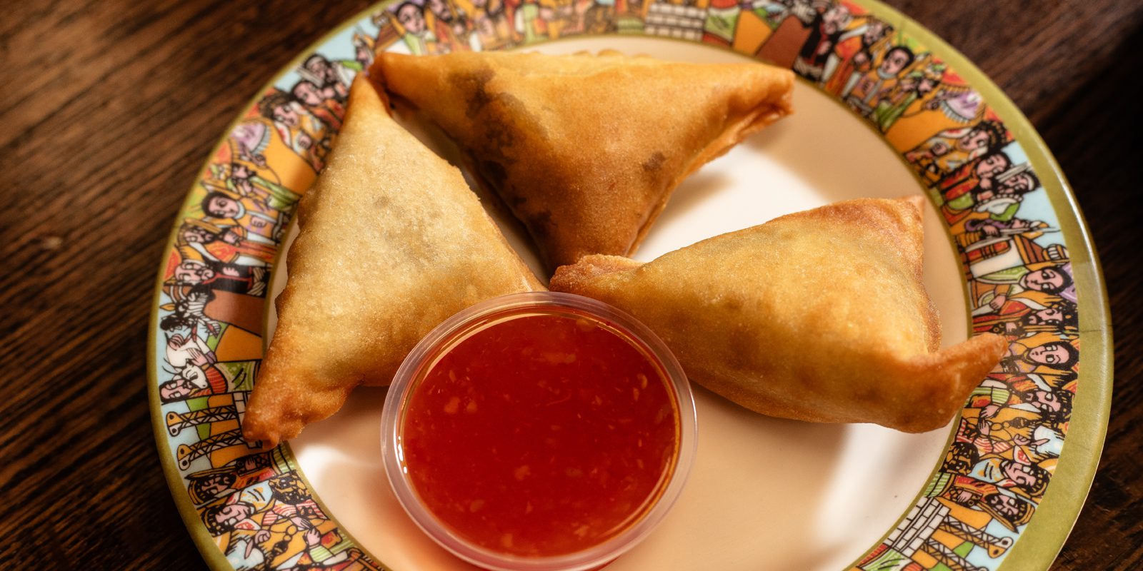 enjoy the best sambusa and other african ethiopian dishes in charlotte at Enat